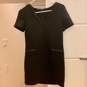 Topshop Black Shift Dress with Pockets Size 2
